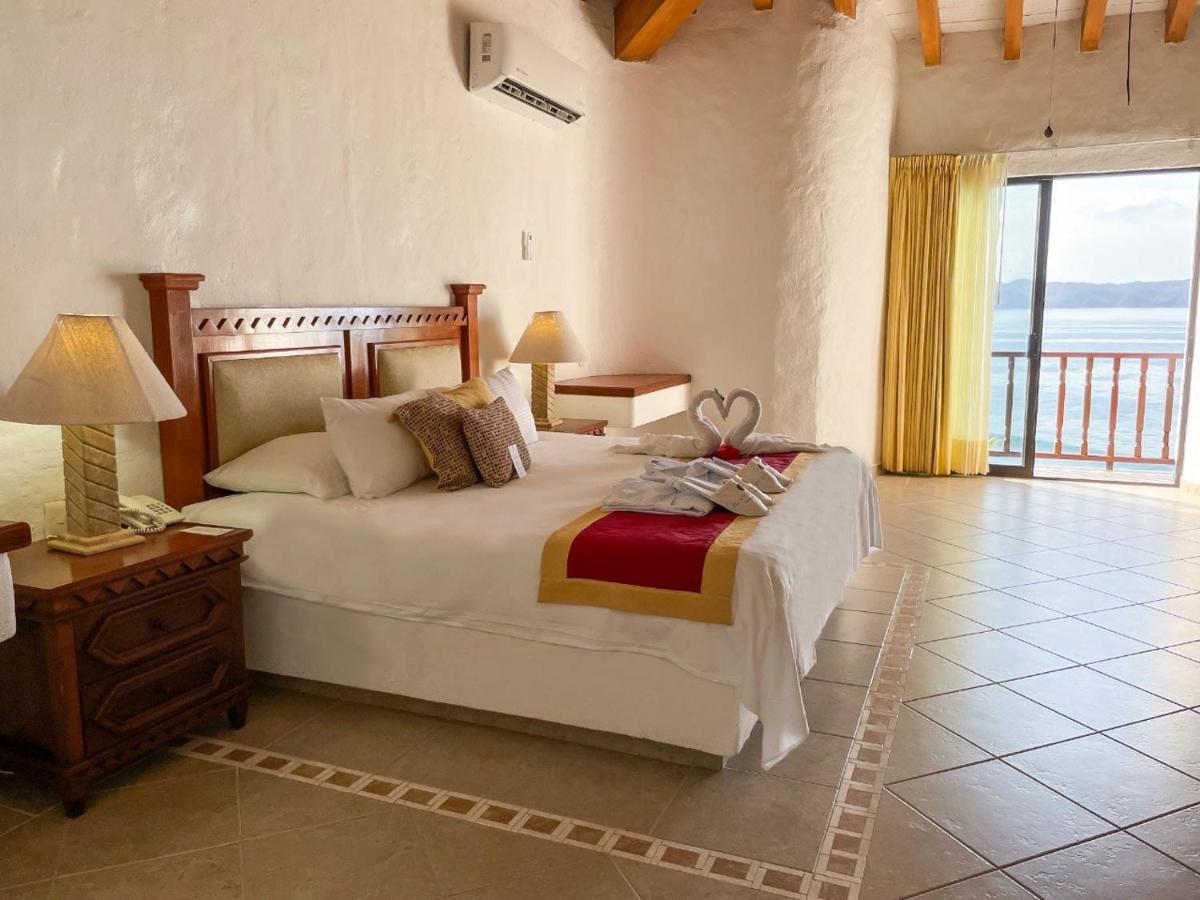 Hotel Punta Serena & Resorts - Solo Parejas (Adults Only) Tenacatita Exterior photo
